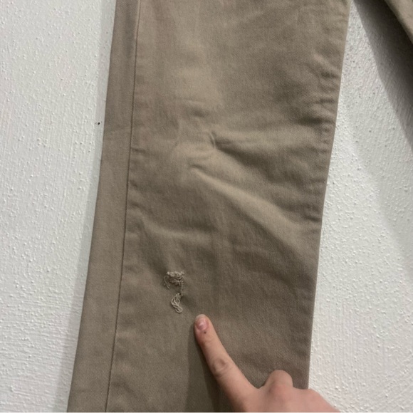 Levi’s 511 30x32 Khaki Chino Pants Jeans - Picture 2 of 6